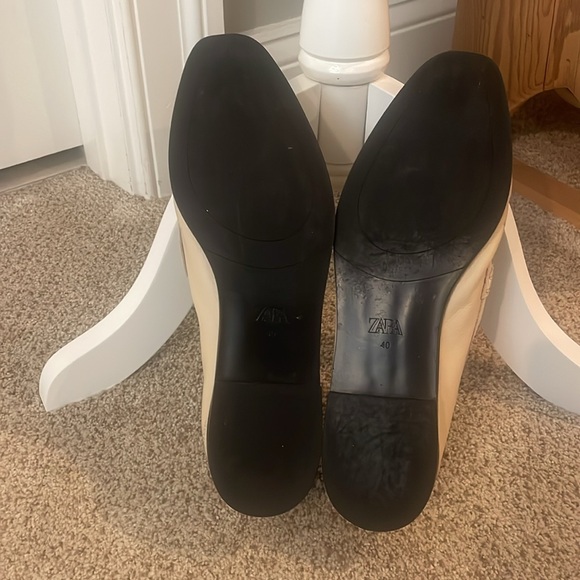 Zara cream horse bit loafers - Picture 2 of 4